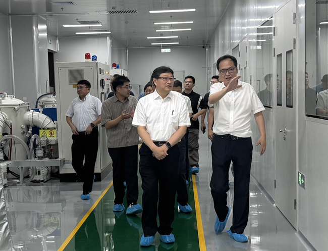 中國有研黨委副書記、總經(jīng)理艾磊一行到有研工研院調研