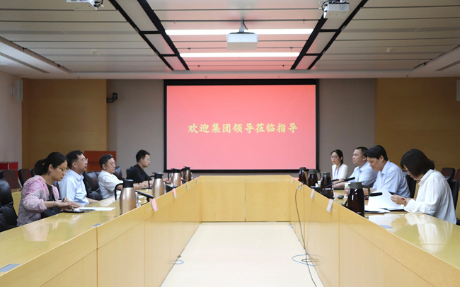 中國有研黨委書記、董事長趙曉晨到國標檢驗調研